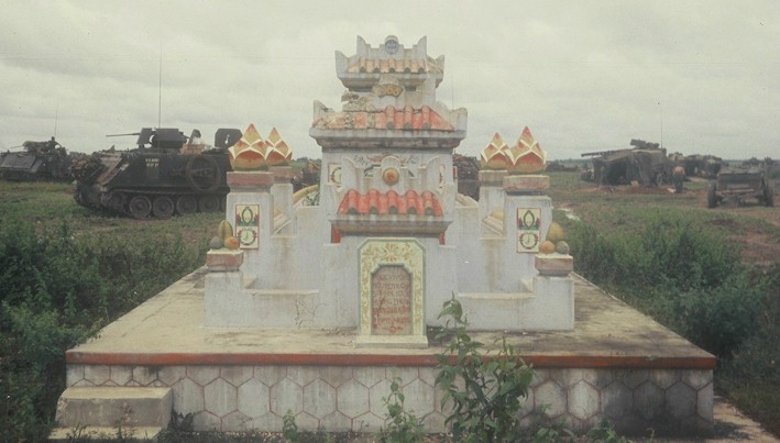 Vietnamese cemeteries are elaborately decorated.